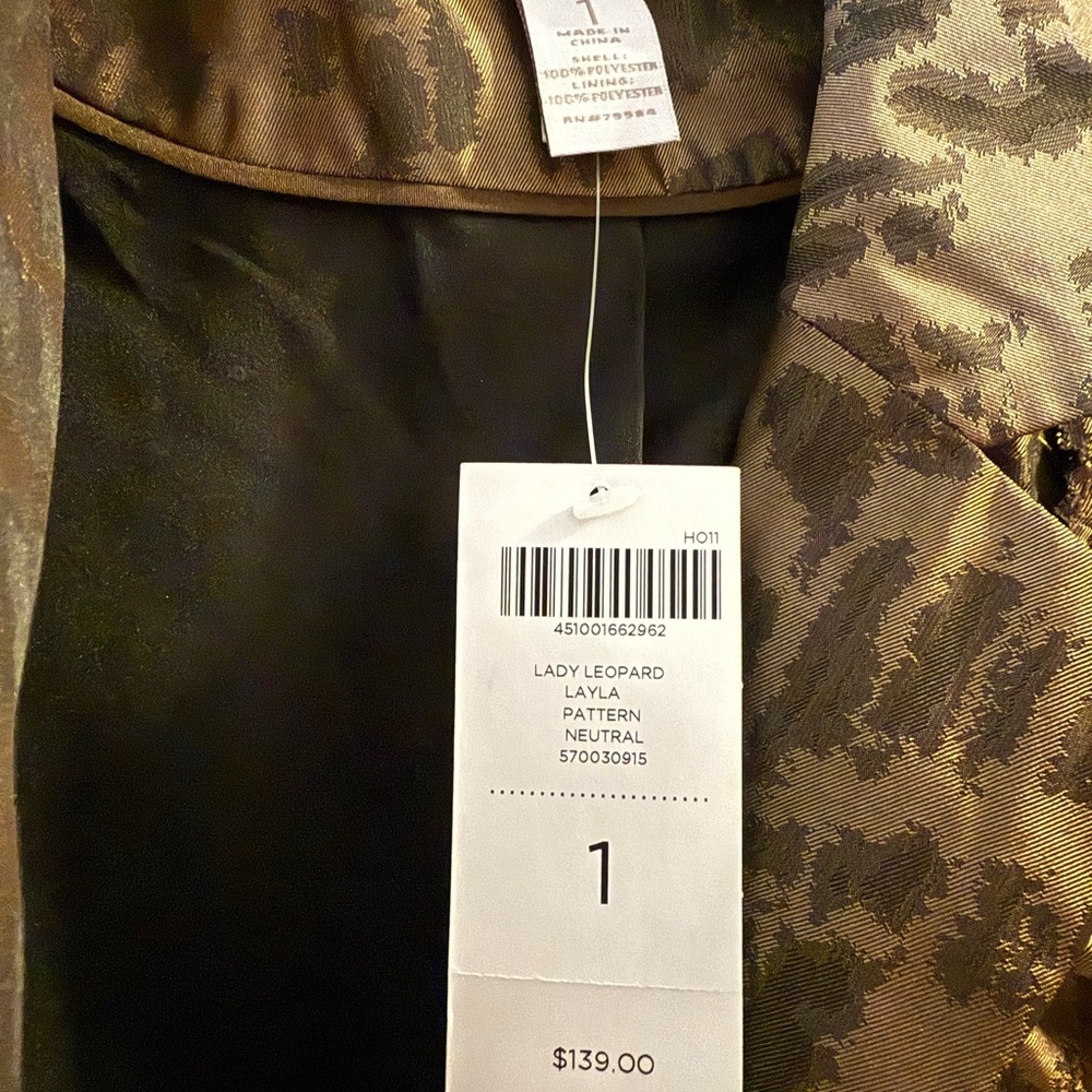 Chico’s NWT size 1 (8) Stylish Women's Animal Print Jacket - Picture 3 of 5